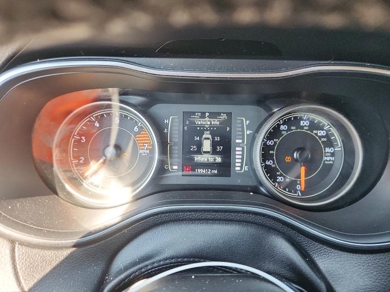 2019 JEEP CHEROKEE LATITUDE PLUS 9