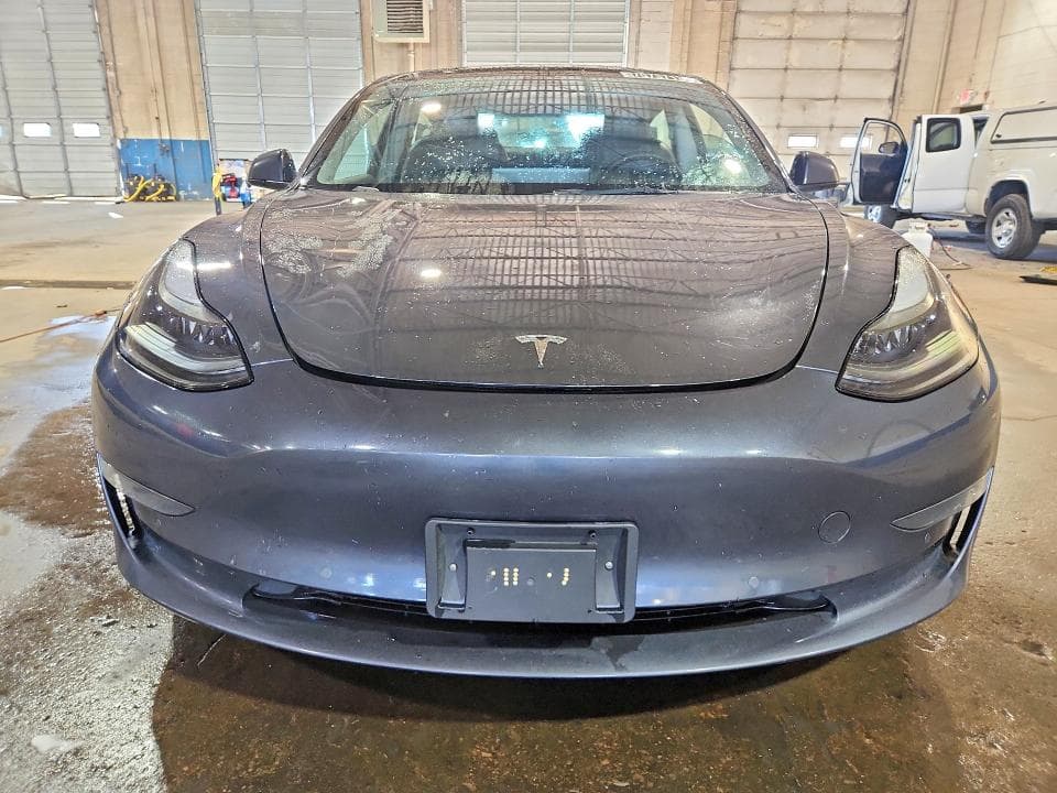 2022 TESLA MODEL 3 5