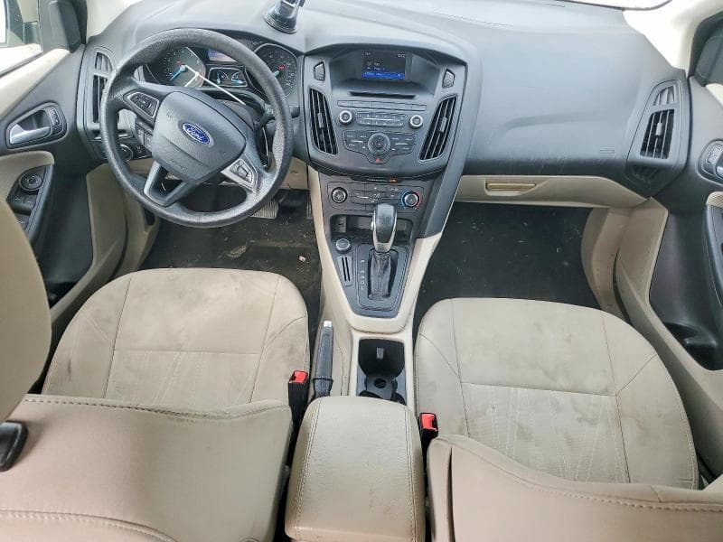 2017 FORD FOCUS SE 8