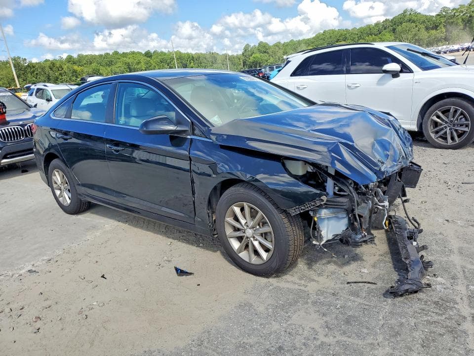2019 HYUNDAI SONATA SE 4