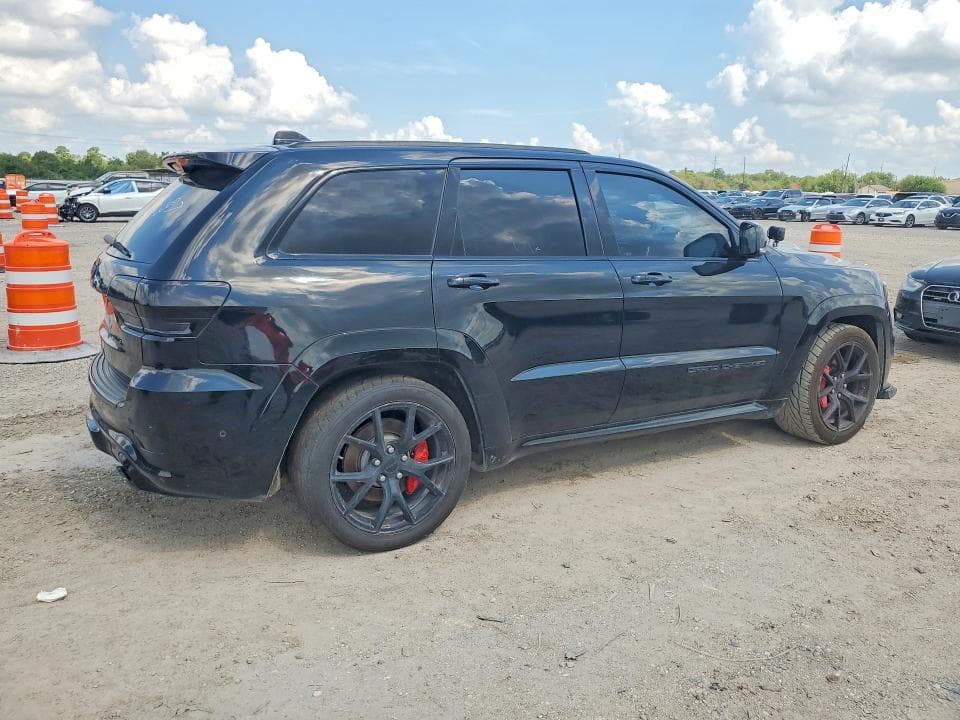 2017 JEEP GRAND CHEROKEE SRT-8 3