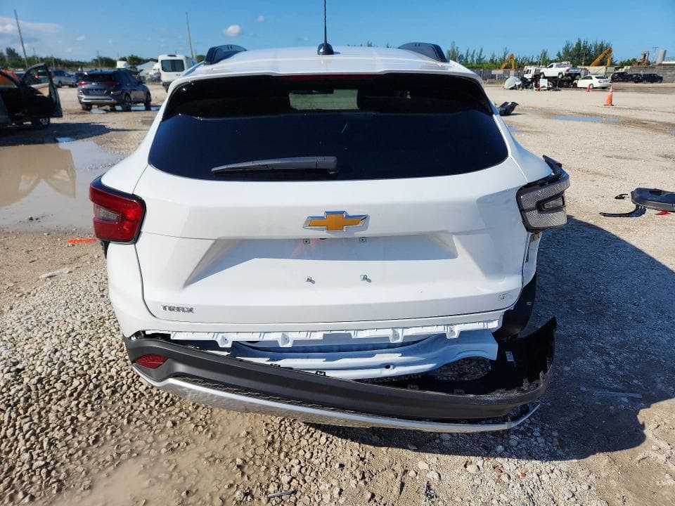 2026 CHEVROLET TRAX 1LT 6