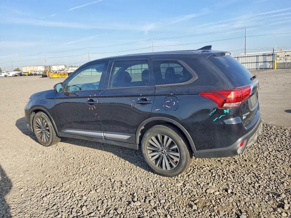 2020 MITSUBISHI OUTLANDER SE 2