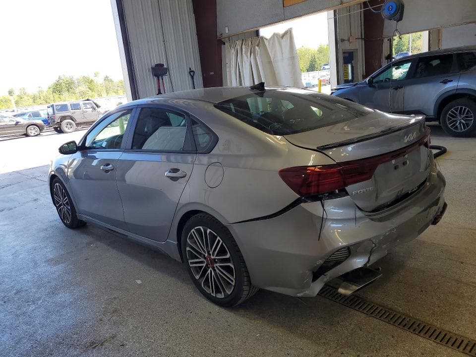 2023 KIA FORTE GT 2