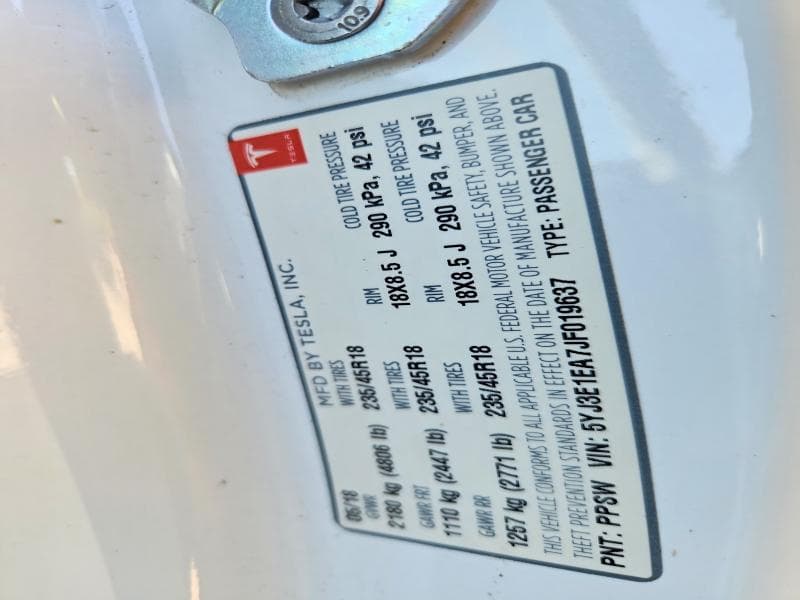 2018 TESLA MODEL 3 12