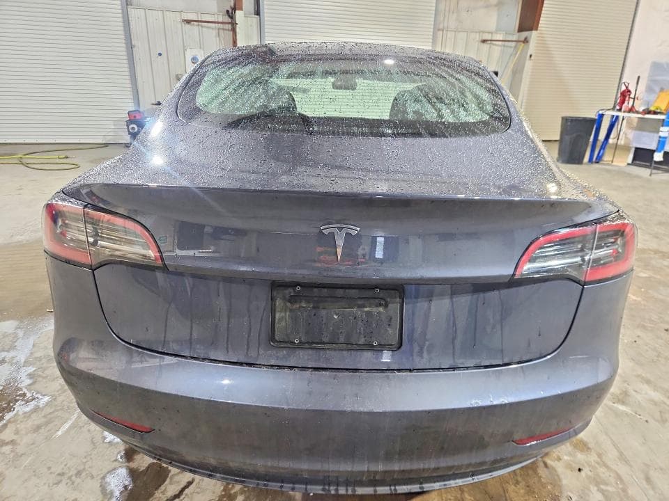 2023 TESLA MODEL 3 6