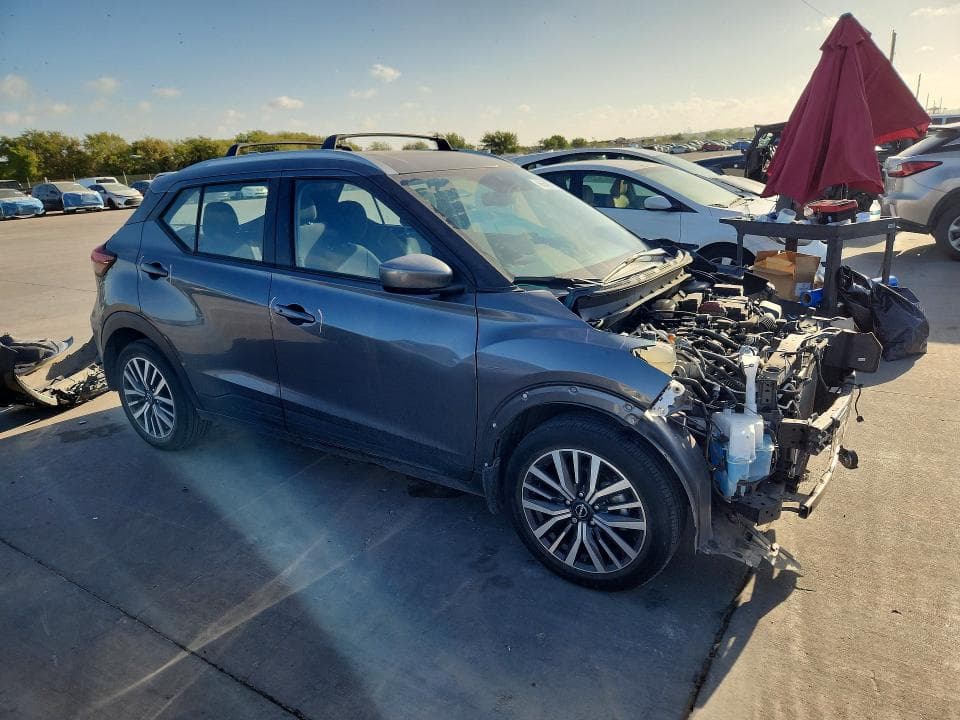 2024 NISSAN KICKS SV 4