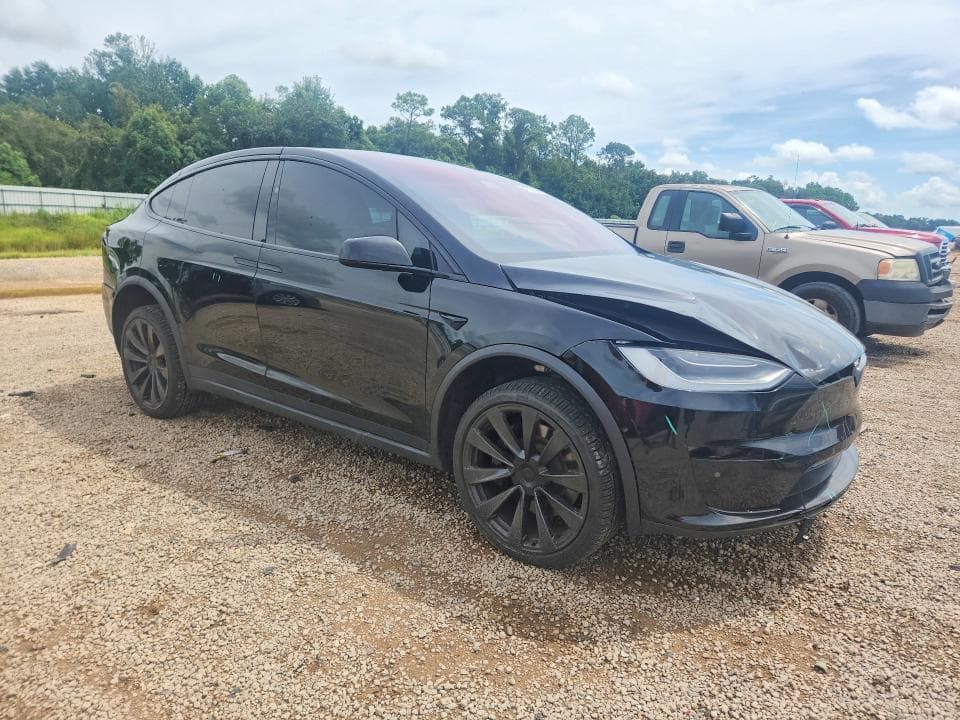 2022 TESLA MODEL X 4
