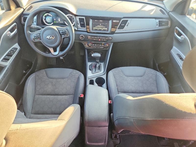 2017 KIA NIRO LX 8