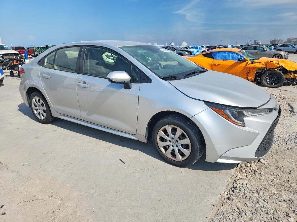 2020 TOYOTA COROLLA LE 4