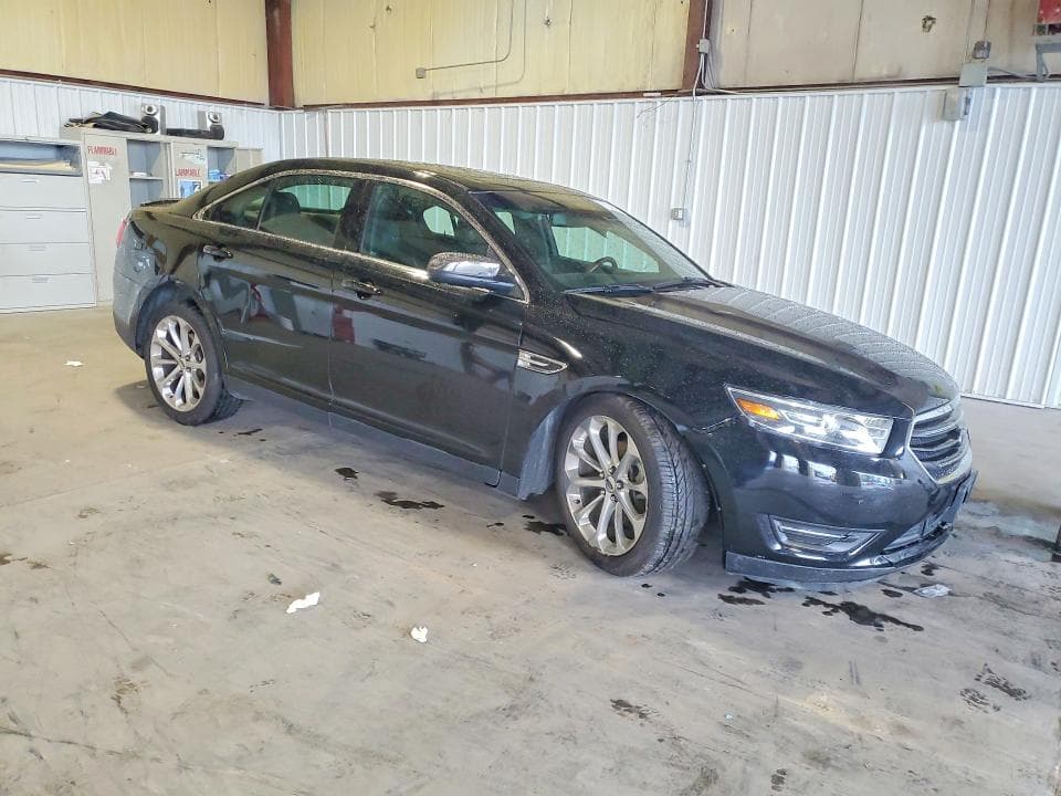 2017 FORD TAURUS LIMITED 4