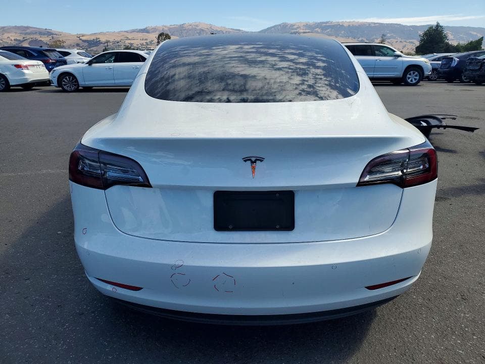 2020 TESLA MODEL 3 6