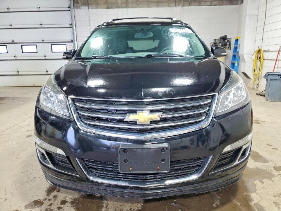 2017 CHEVROLET TRAVERSE LT 5