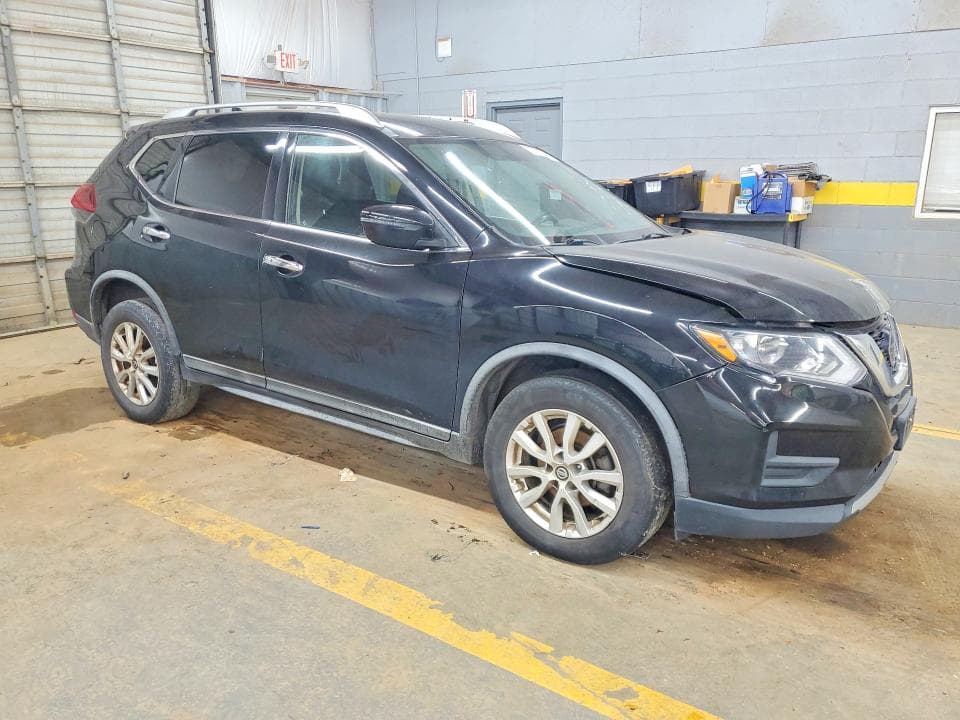 2018 NISSAN ROGUE SV 4