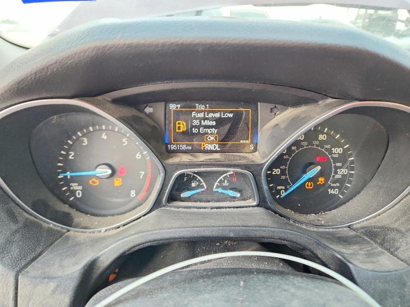 2017 FORD FOCUS SE 9