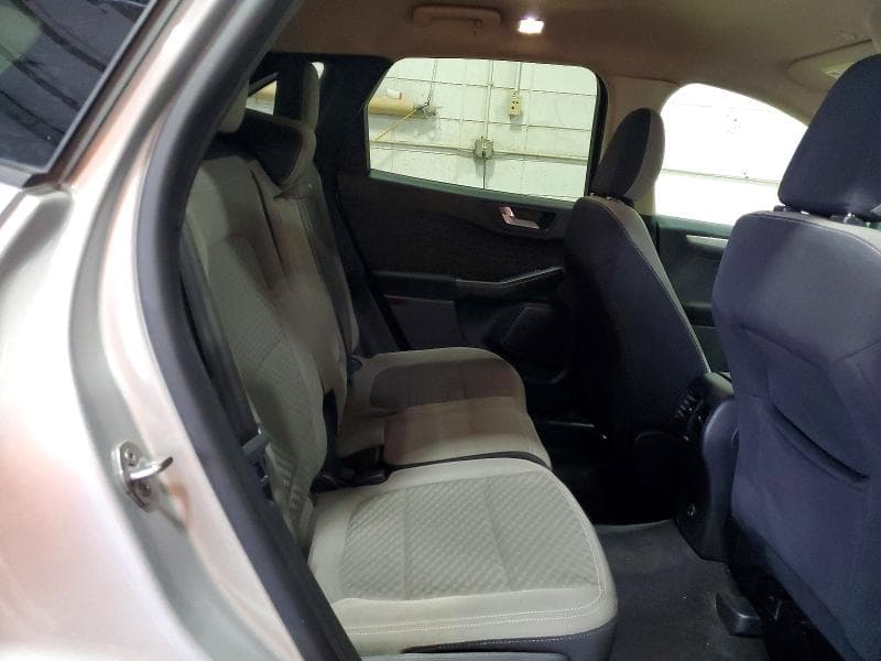 2020 FORD ESCAPE SE 11