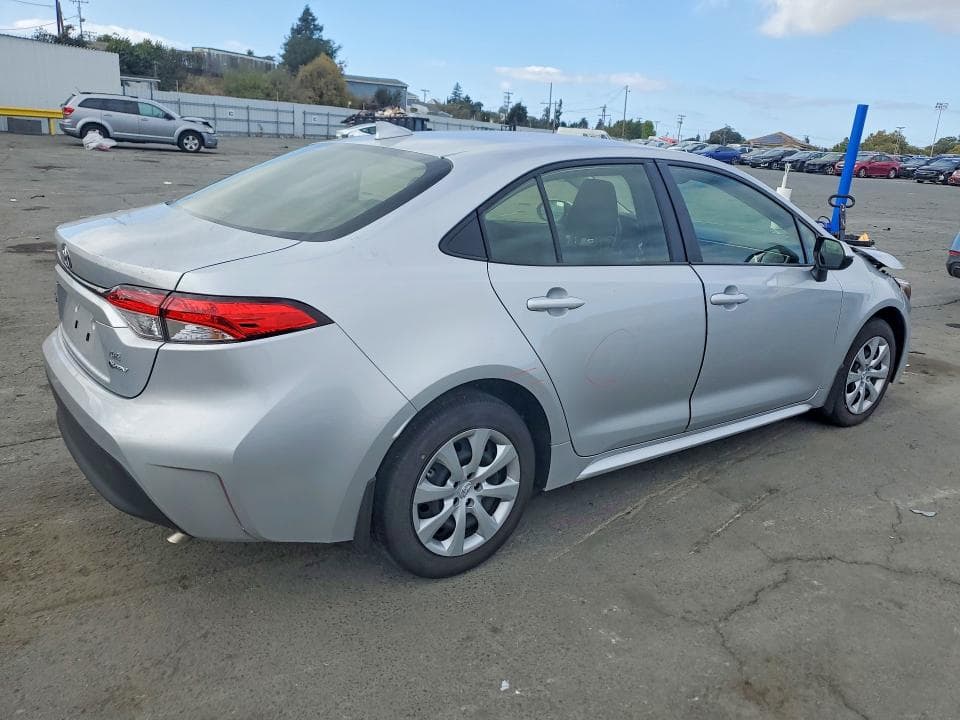 2026 TOYOTA COROLLA HYBRID LE 3