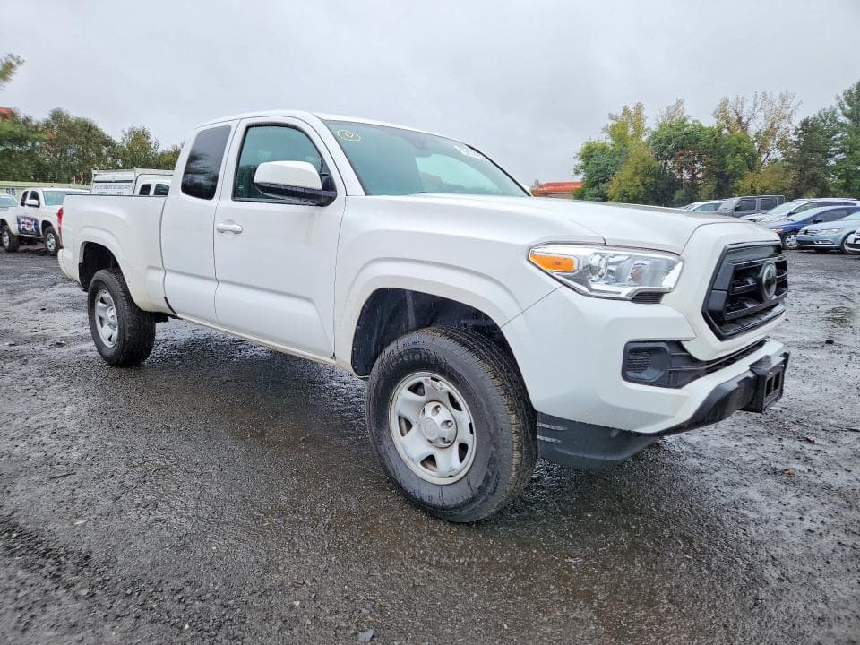 2023 TOYOTA TACOMA SR 4