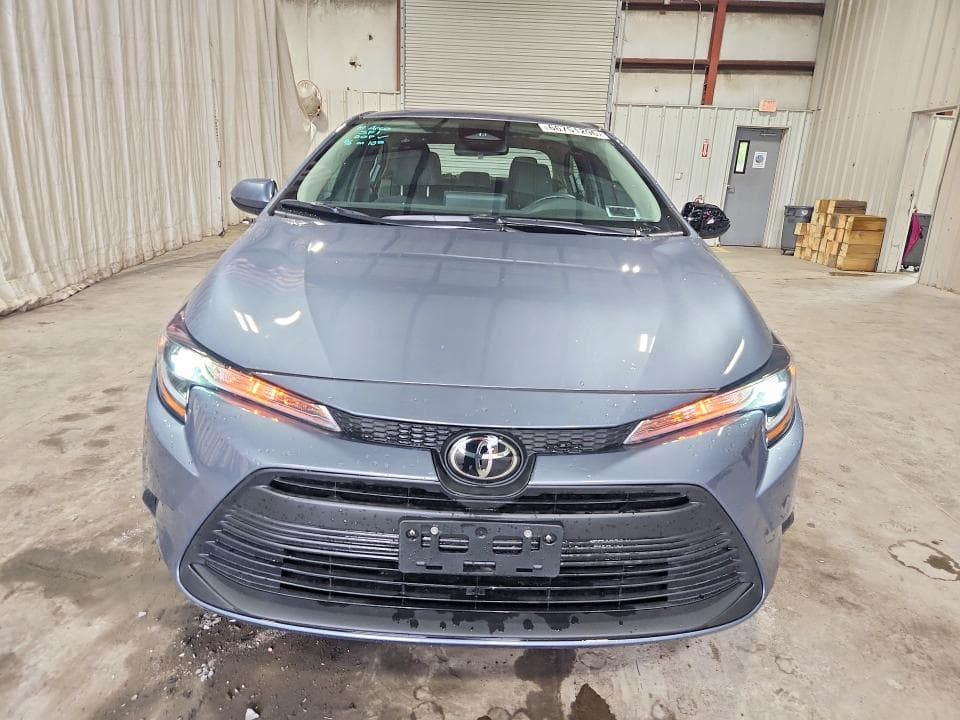 2026 TOYOTA COROLLA LE 5