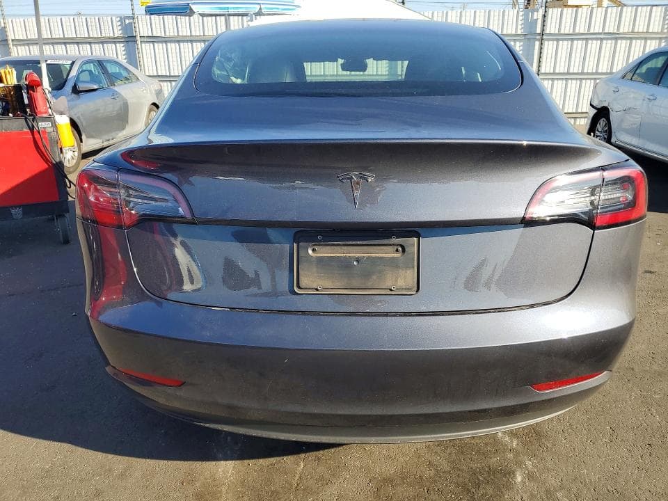 2023 TESLA MODEL 3 6