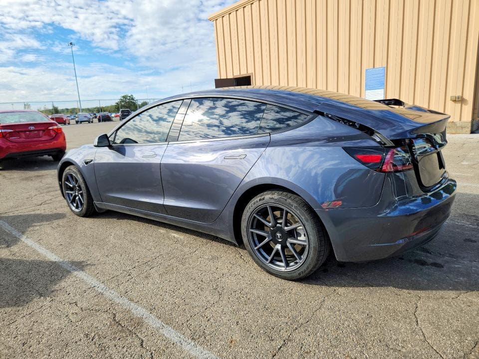 2023 TESLA MODEL 3 2