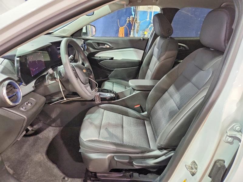 2026 CHEVROLET TRAX 1LT 7