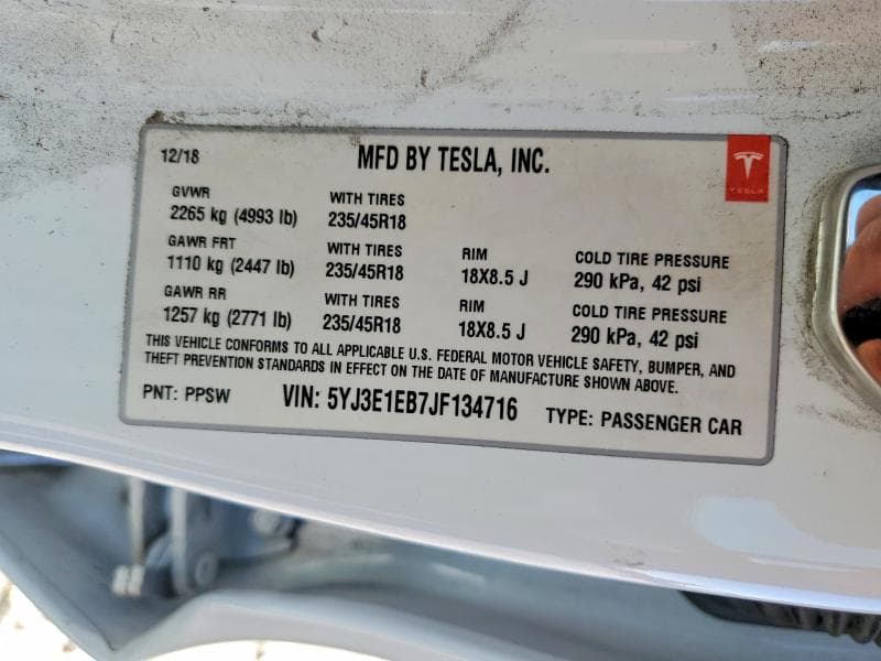 2018 TESLA MODEL 3 13