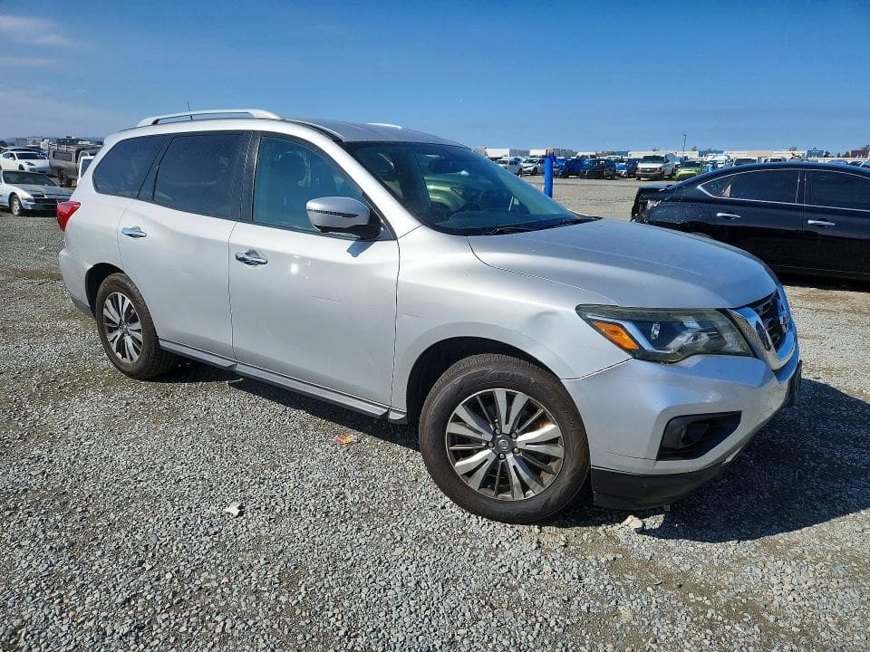 2017 NISSAN PATHFINDER SL 4
