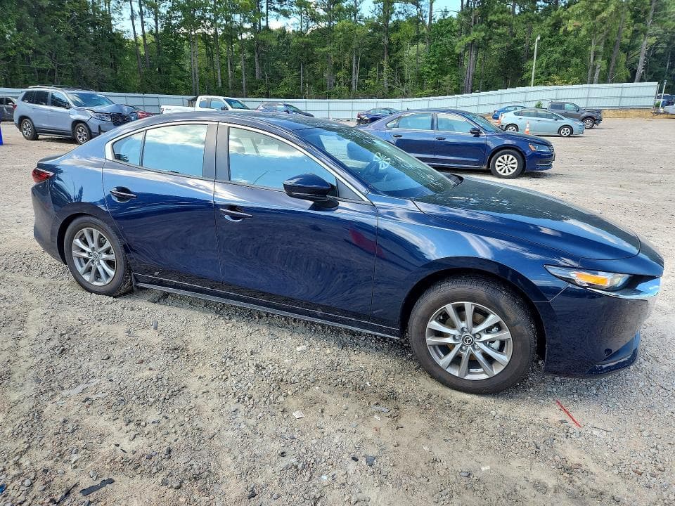 2026 MAZDA 3 4