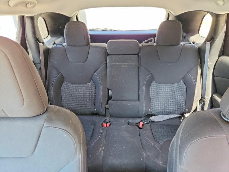 2019 JEEP CHEROKEE LATITUDE 10
