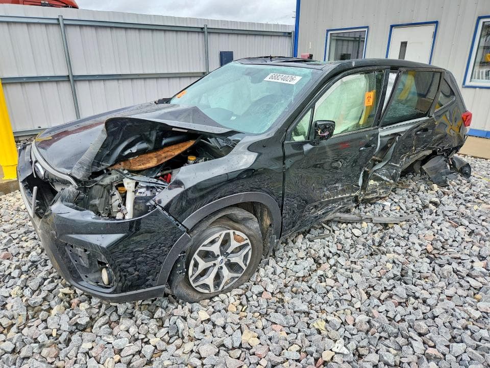 2021 SUBARU FORESTER PREMIUM - 1