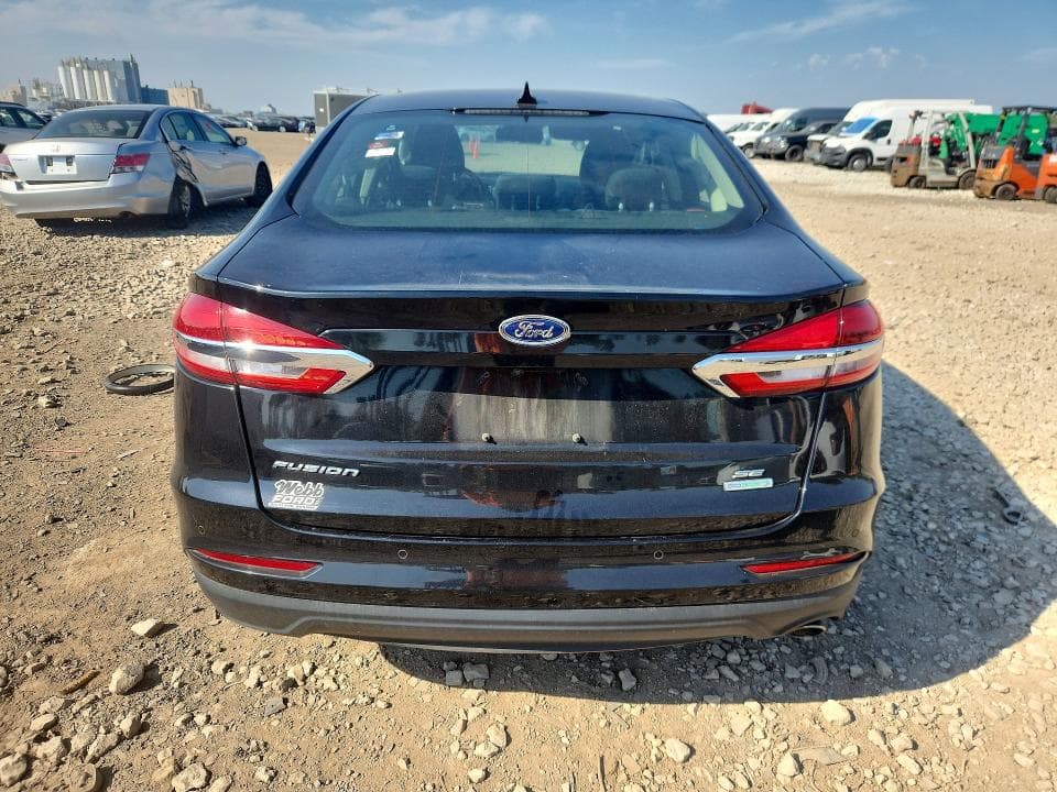 2019 FORD FUSION SE 6