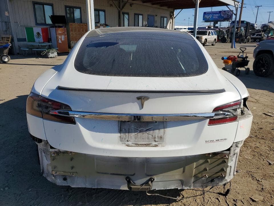 2020 TESLA MODEL S 6
