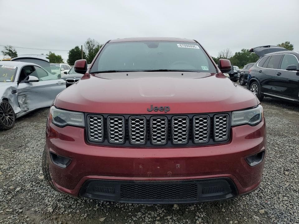 2022 JEEP GRAND CHEROKEE LAREDO E 5