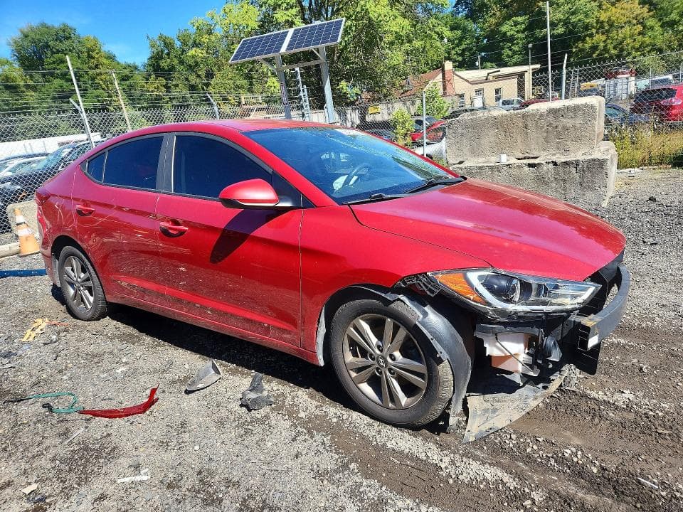 2018 HYUNDAI ELANTRA SEL 4