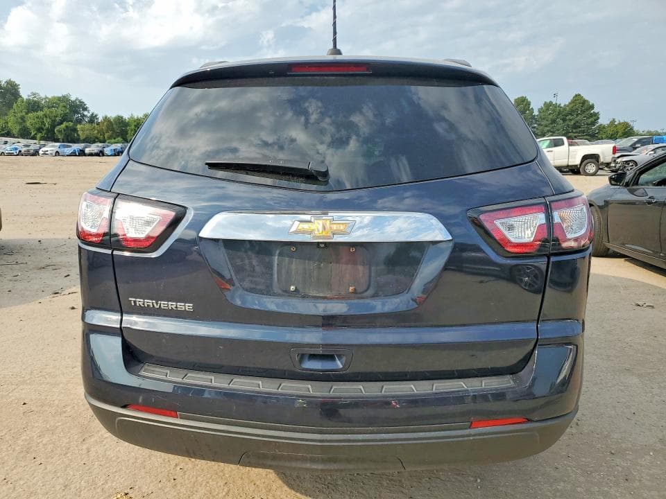 2017 CHEVROLET TRAVERSE LS 6
