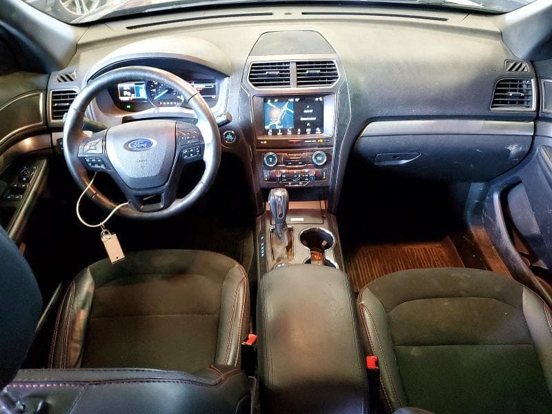 2018 FORD EXPLORER XLT 8