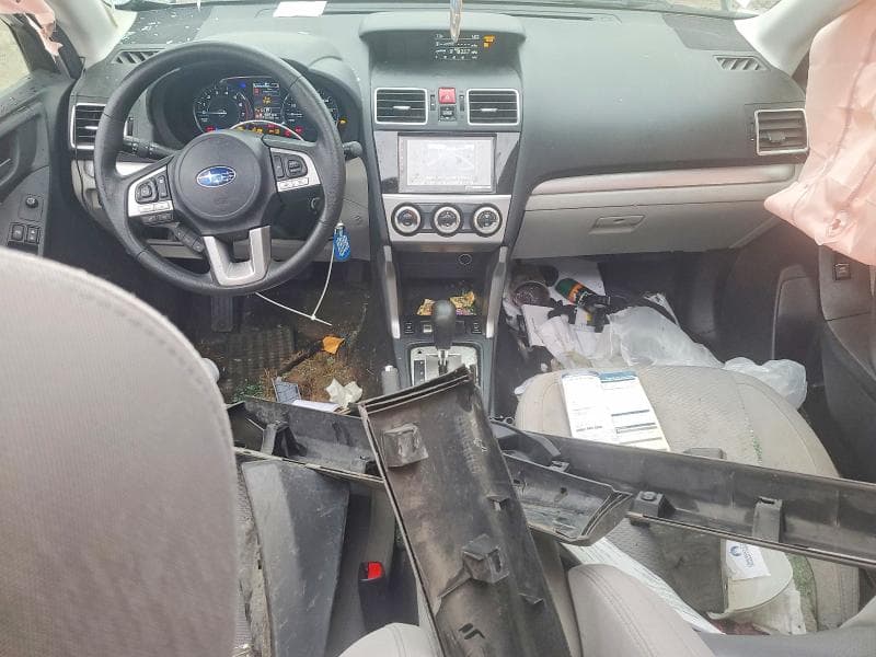 2017 SUBARU FORESTER 2.5I PREMIUM 8