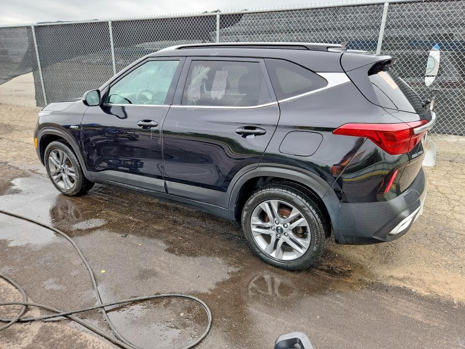 2021 KIA SELTOS S 2
