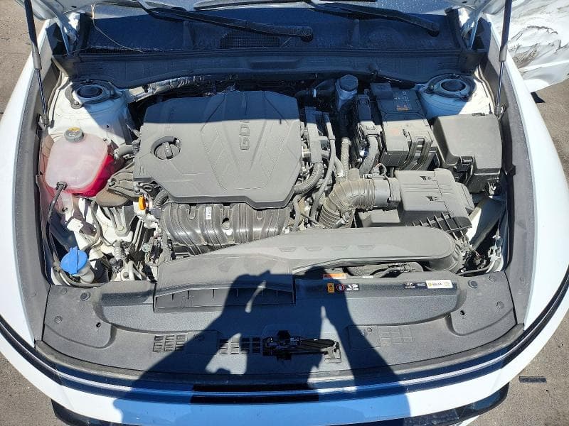 2025 HYUNDAI SONATA SE 11