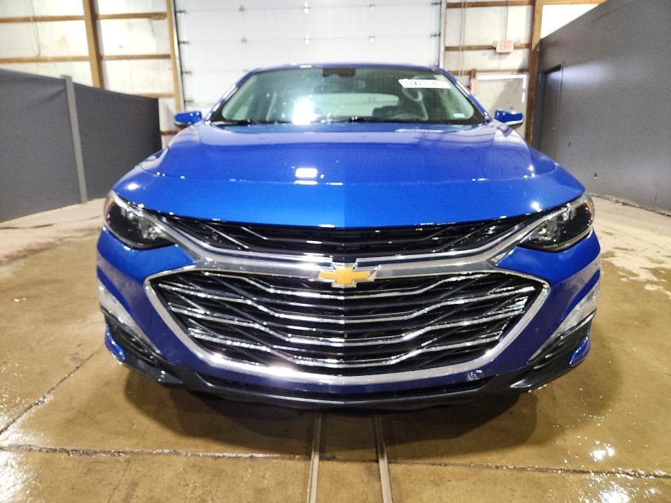 2023 CHEVROLET MALIBU LT 5