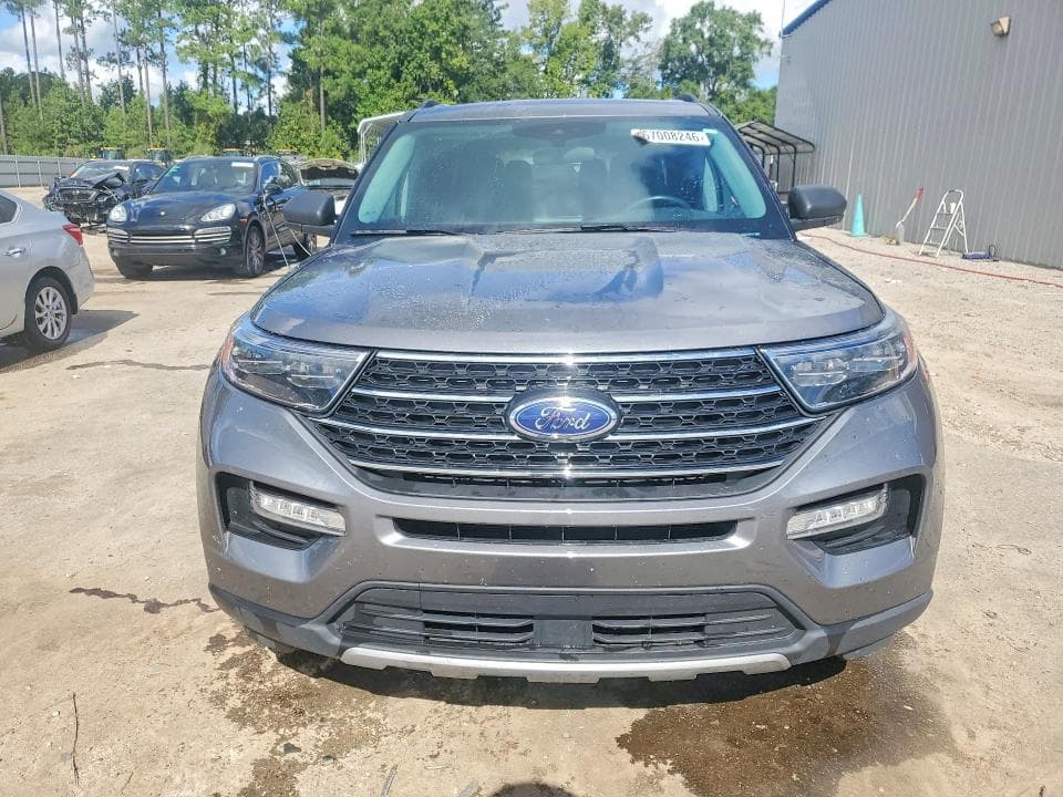 2023 FORD EXPLORER XLT 5