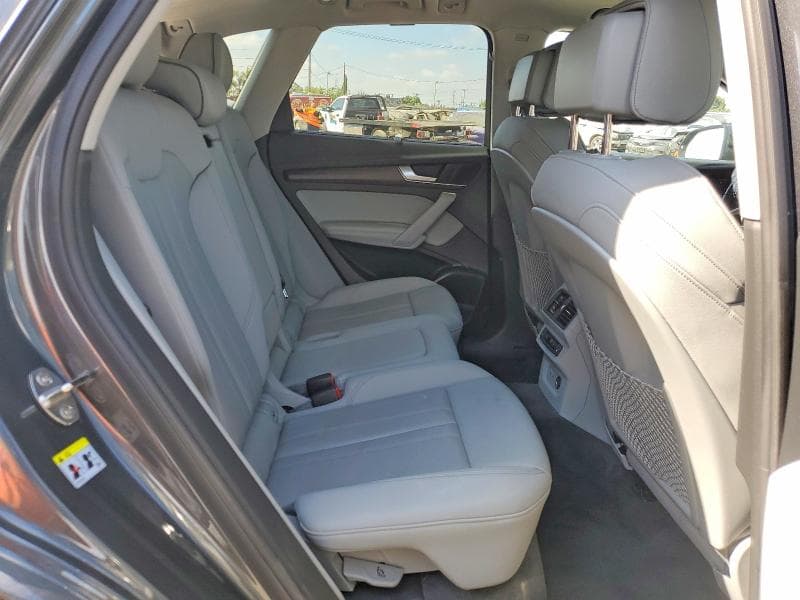 2021 AUDI Q5 E PRESTIGE 11
