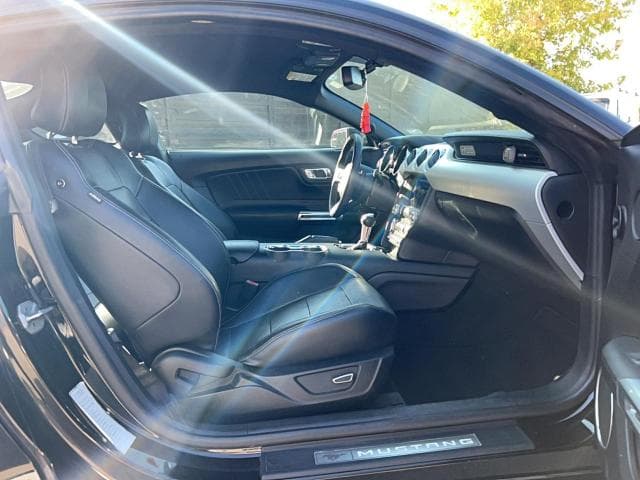 2017 FORD MUSTANG 5