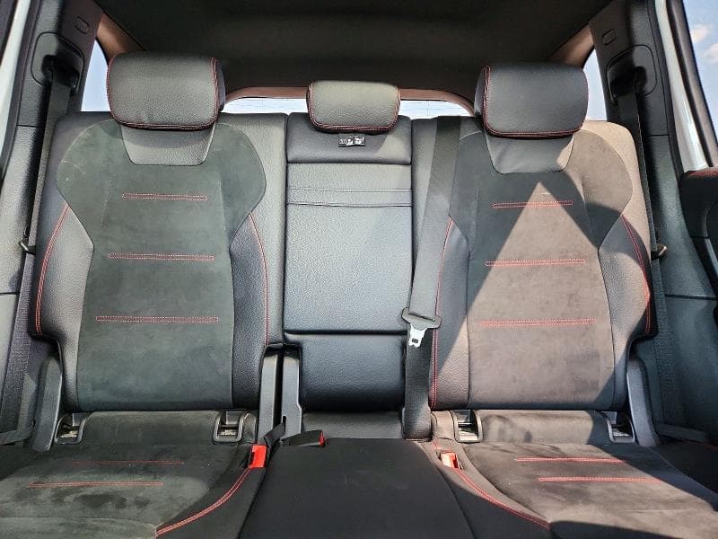 2021 MERCEDES-BENZ GLB 250 4MATIC 10