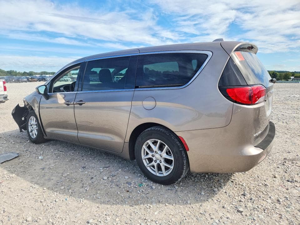 2017 CHRYSLER PACIFICA TOURING 2