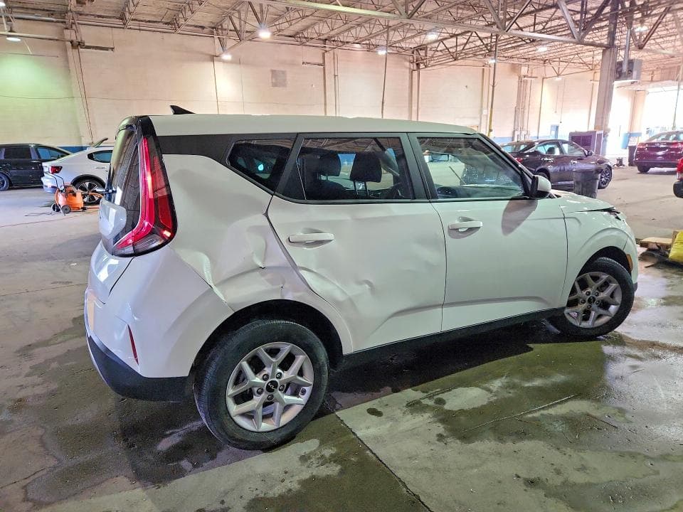 2025 KIA SOUL LX 3
