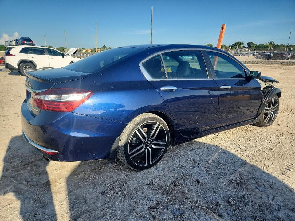 2017 HONDA ACCORD SPORT 3