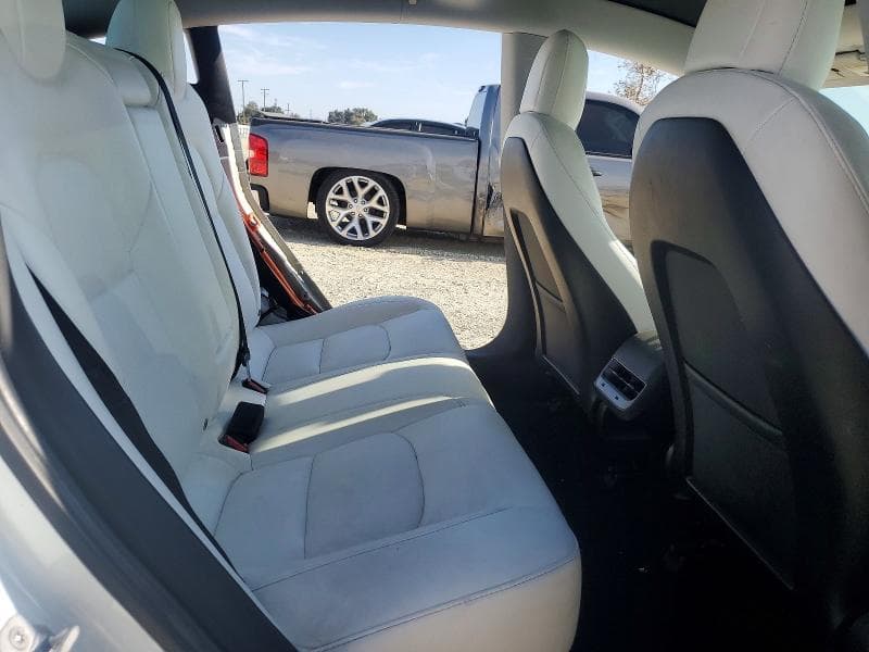 2020 TESLA MODEL 3 10