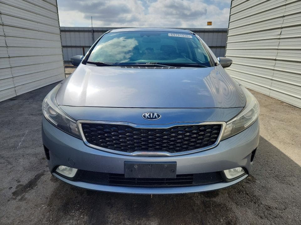 2017 KIA FORTE S 5
